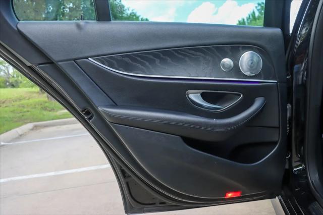 2019 Mercedes-Benz E-CLASS E 300 E 300