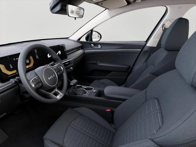 2026 Kia K5 LXS FWD