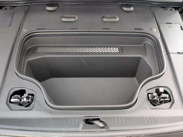 2027 Audi e-tron Sportback Premium Plus quattro