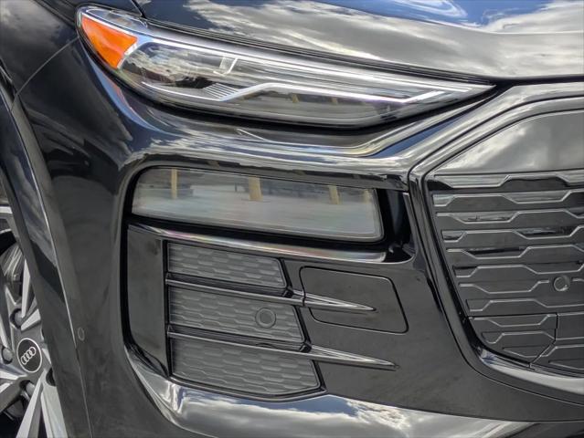 2027 Audi Q6 e-tron Premium quattro