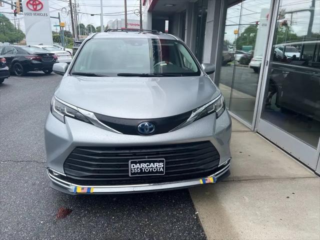 2021 Toyota Sienna XLE