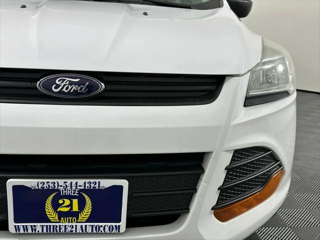 2014 Ford Escape S