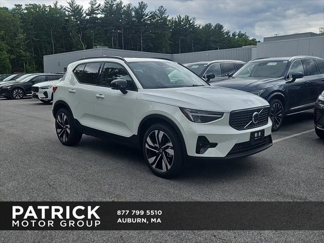 2026 Volvo XC40 Plus, B5 AWD Gas (mild hybrid), Dark for sale in Auburn, MA