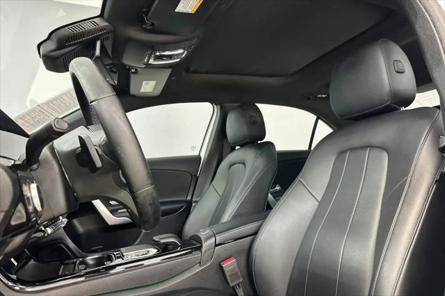 2019 Mercedes-Benz A 220 A 220