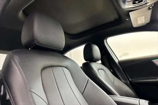 2019 Mercedes-Benz A 220 A 220