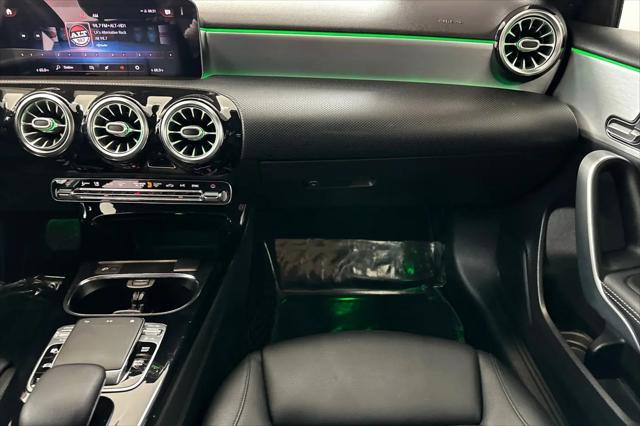 2019 Mercedes-Benz A 220 A 220