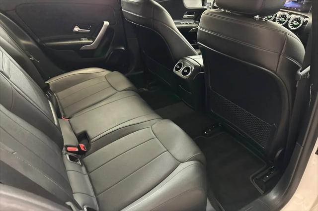 2019 Mercedes-Benz A 220 A 220