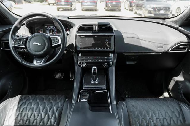 2020 Jaguar F-PACE SVR P550 AWD Automatic