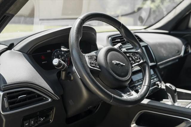 2020 Jaguar F-PACE SVR P550 AWD Automatic