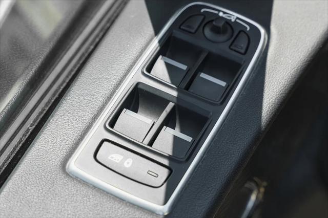 2020 Jaguar F-PACE SVR P550 AWD Automatic