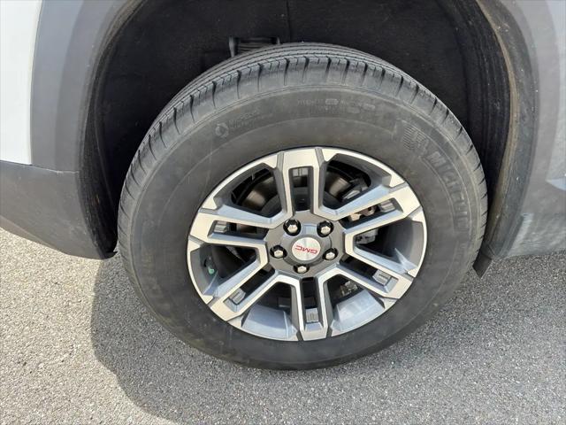 2025 GMC Terrain AWD Elevation