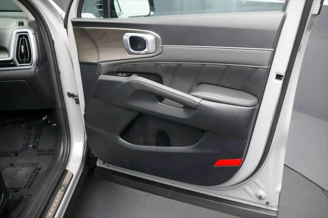 2025 Kia Sorento X-Line SX