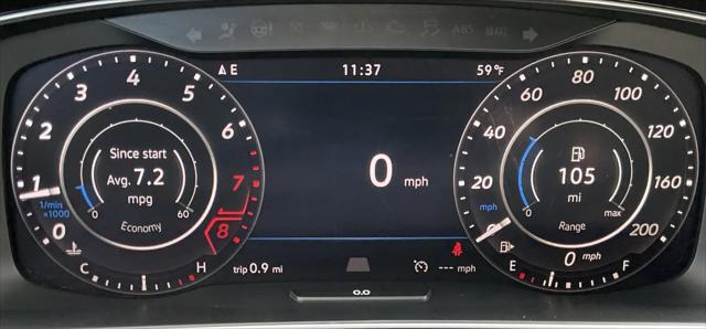 2019 Volkswagen Golf R 2.0T w/DCC & Navigation