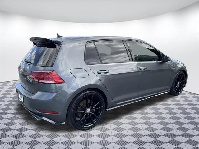 2019 Volkswagen Golf R 2.0T w/DCC & Navigation
