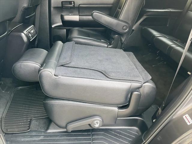 2018 Toyota Sequoia SR5