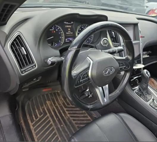2018 INFINITI Q60 3.0t LUXE