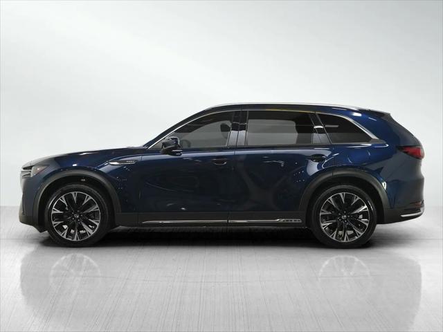 2024 Mazda X-90 Premium Plus