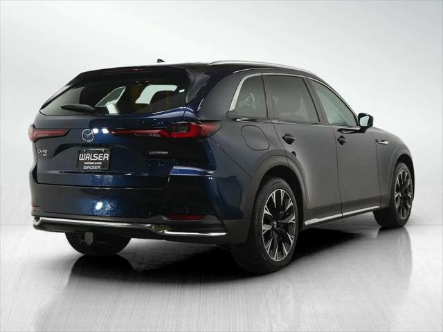 2024 Mazda X-90 Premium Plus