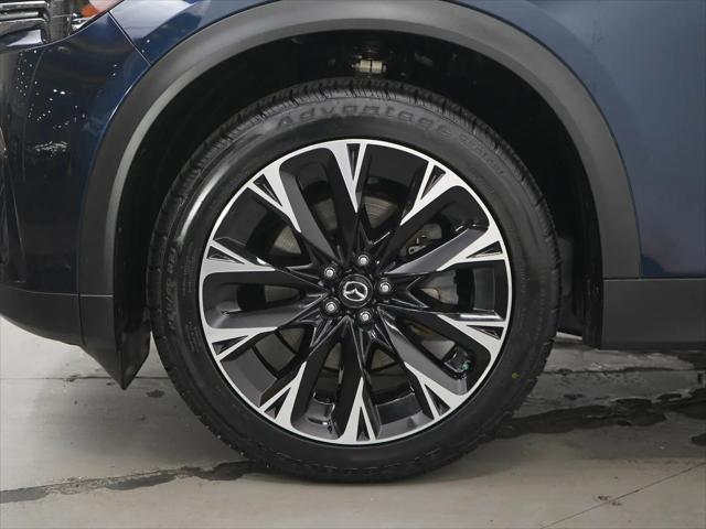 2024 Mazda X-90 Premium Plus