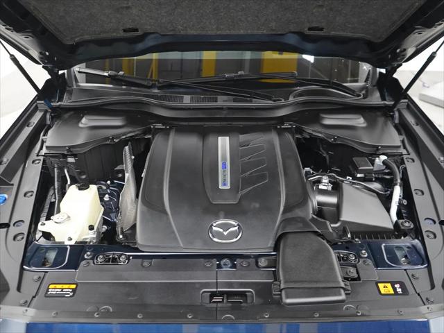 2024 Mazda X-90 Premium Plus