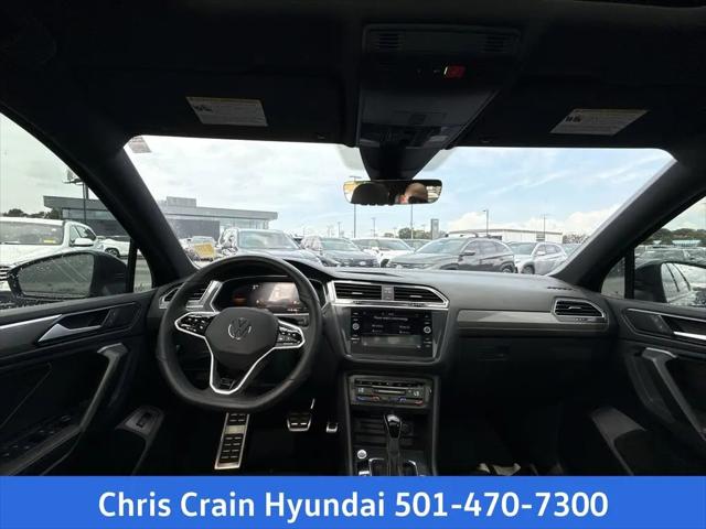 2024 Volkswagen Tiguan 2.0T SE R-Line Black