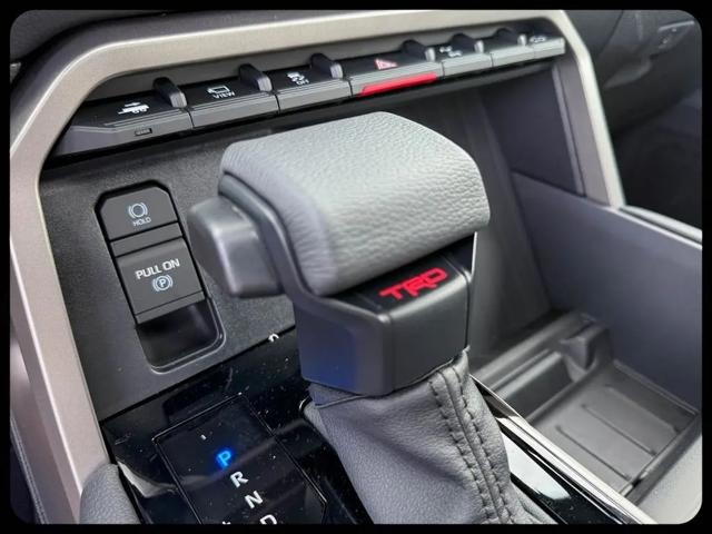 2026 Toyota Tundra Limited CrewMax 5.5' Bed