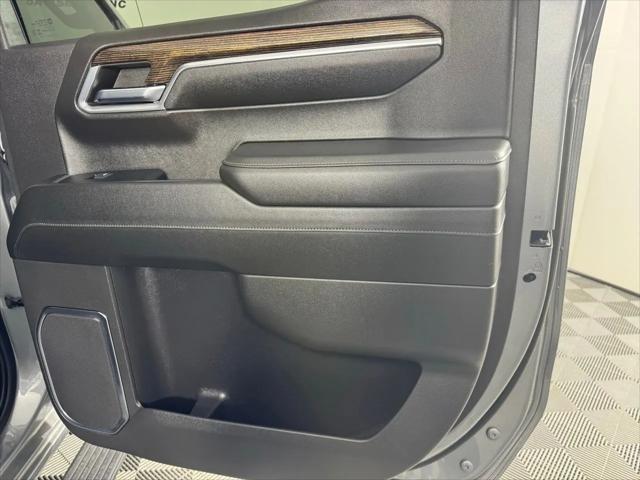 2024 GMC Sierra 1500 4WD Crew Cab Short Box Elevation with 3SB