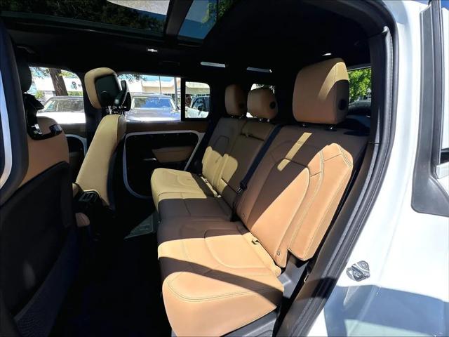 2026 Land Rover Defender P400 X-Dynamic SE