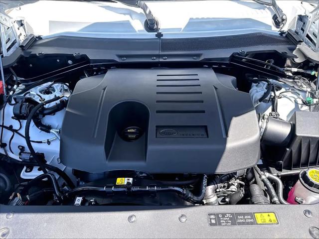 2026 Land Rover Defender P400 X-Dynamic SE
