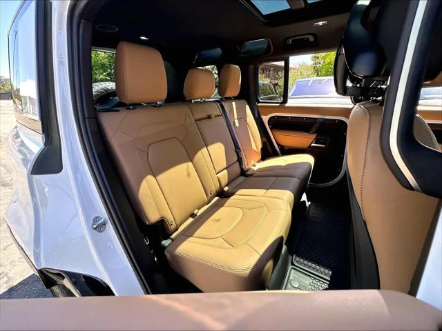 2026 Land Rover Defender P400 X-Dynamic SE