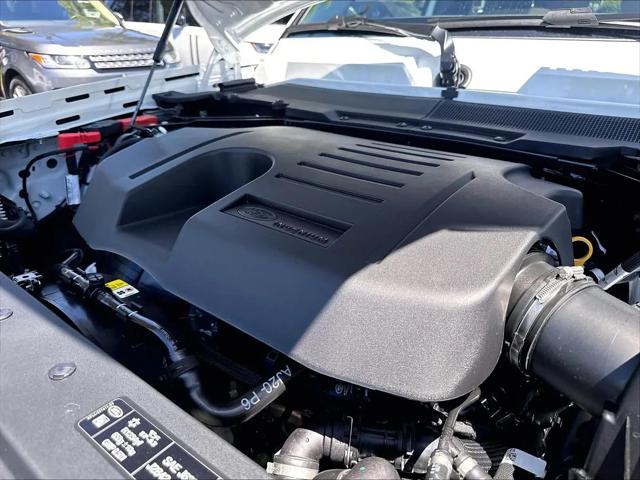 2026 Land Rover Defender P400 X-Dynamic SE