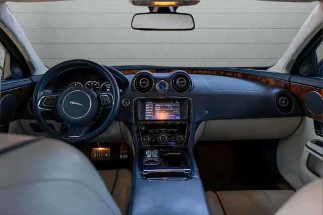 2012 Jaguar XJ XJL Portfolio