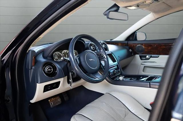 2012 Jaguar XJ XJL Portfolio