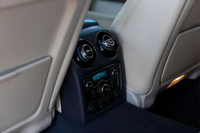 2012 Jaguar XJ XJL Portfolio