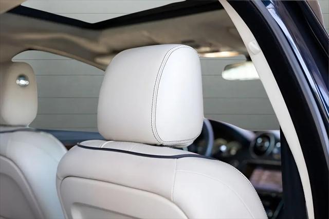 2012 Jaguar XJ XJL Portfolio