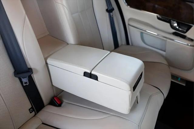 2012 Jaguar XJ XJL Portfolio