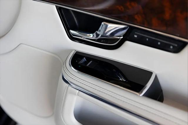 2012 Jaguar XJ XJL Portfolio