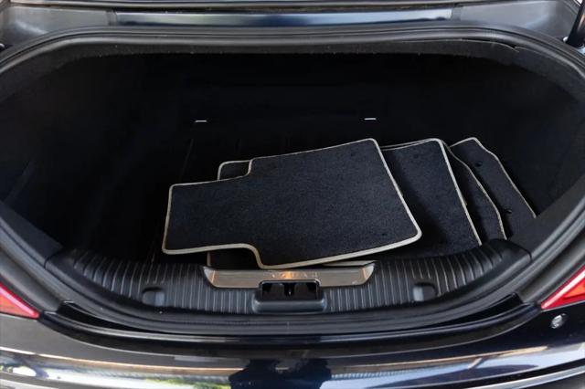 2012 Jaguar XJ XJL Portfolio