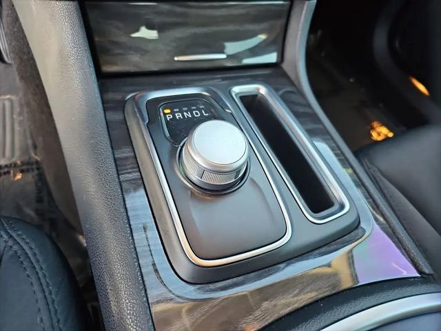 2019 Chrysler 300 Touring