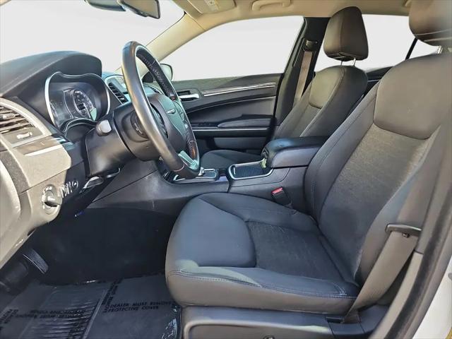 2019 Chrysler 300 Touring