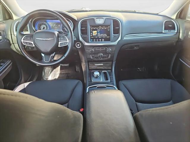 2019 Chrysler 300 Touring