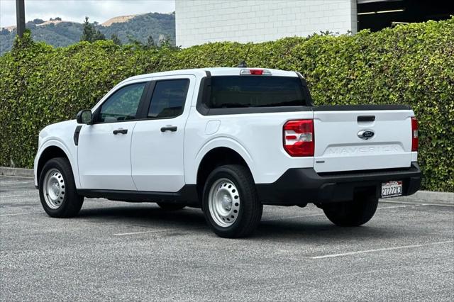 2024 Ford Maverick XL