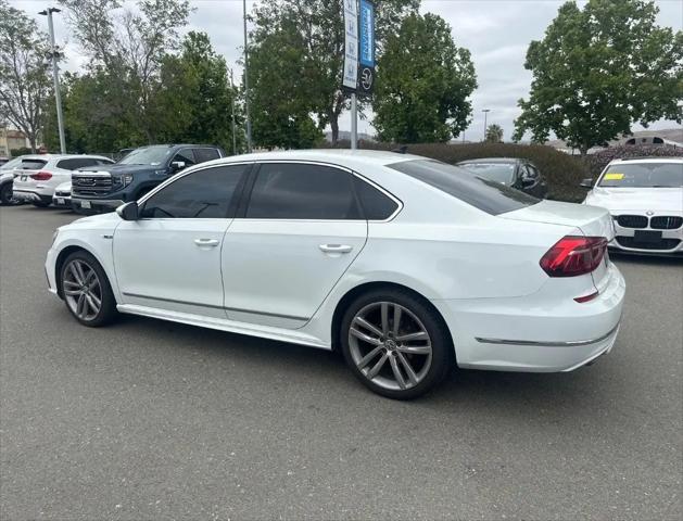 2017 Volkswagen Passat 1.8T R-Line