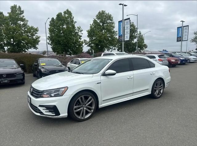 2017 Volkswagen Passat 1.8T R-Line
