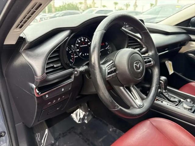 2022 Mazda Mazda3 Carbon Edition
