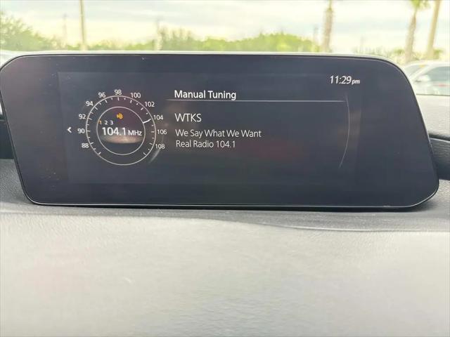 2022 Mazda Mazda3 Carbon Edition