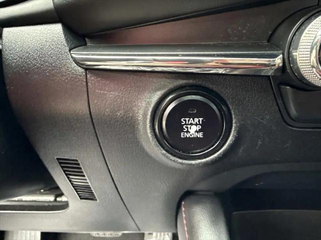2022 Mazda Mazda3 Carbon Edition