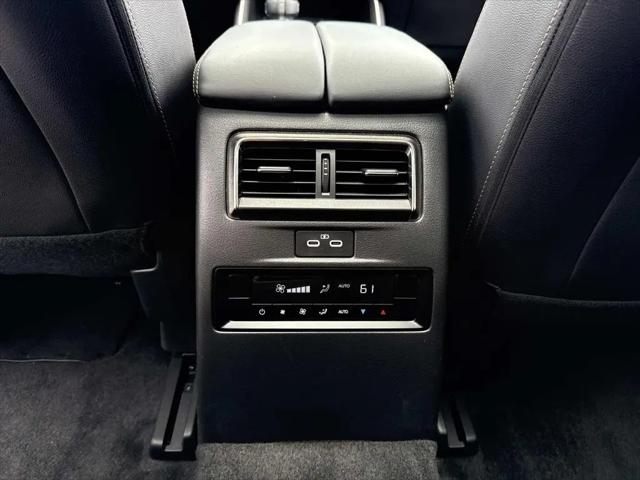 2024 Mazda X-90 Premium