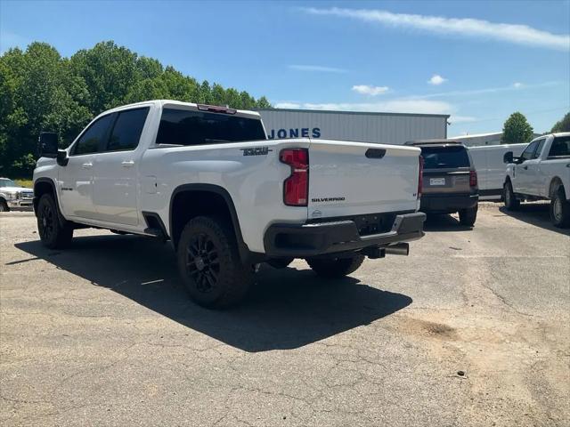 2025 Chevrolet Silverado 2500HD 4WD Crew Cab Standard Bed LT