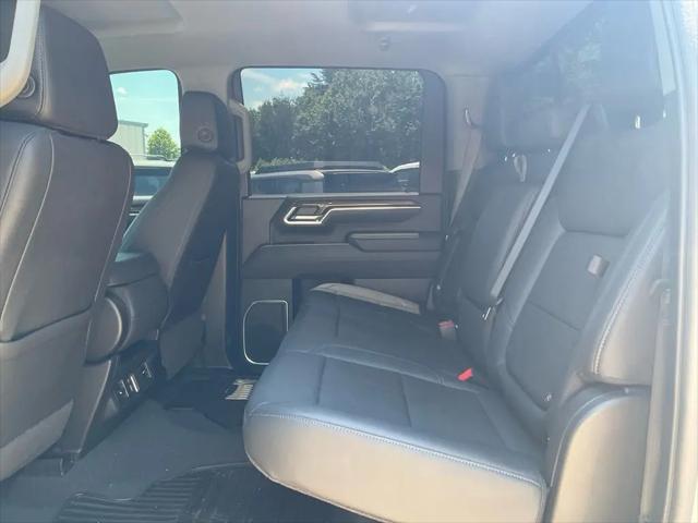2025 Chevrolet Silverado 2500HD 4WD Crew Cab Standard Bed LT